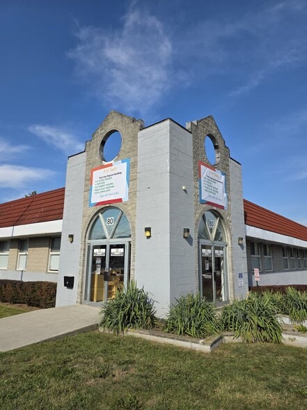 More Photos Of 80 Woodrow Rd, Staten Island Daycare Center For Lease