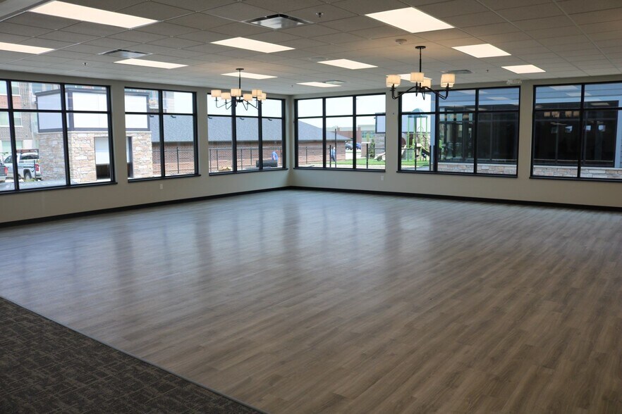 More Photos Of 801 NE Venture Dr, Waukee Daycare Center For Lease