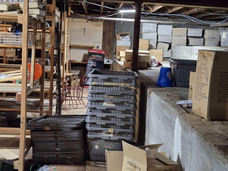 More Photos Of 631 Main St, Chatham Storefront For Lease