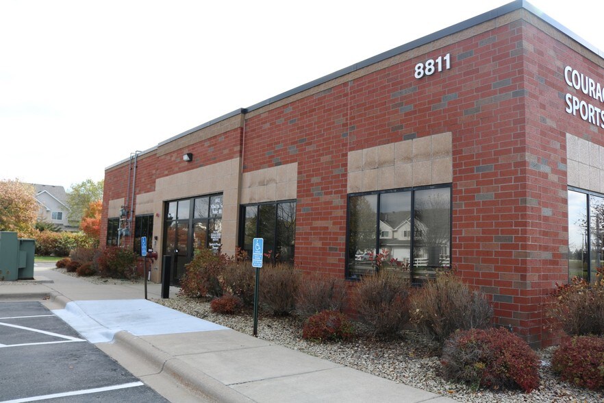 More Photos Of 8811 92nd St S, Cottage Grove Office For Lease