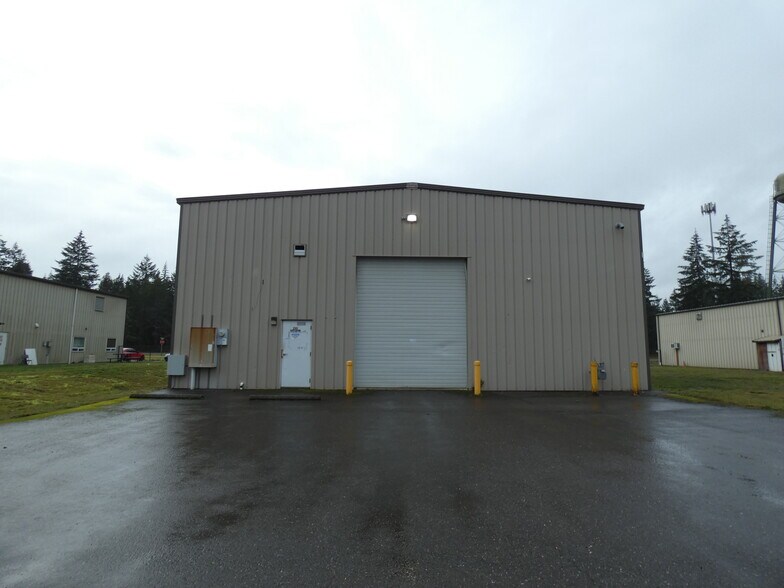 More Photos Of 281 W Business Park Loop, Shelton Warehouse For Lease