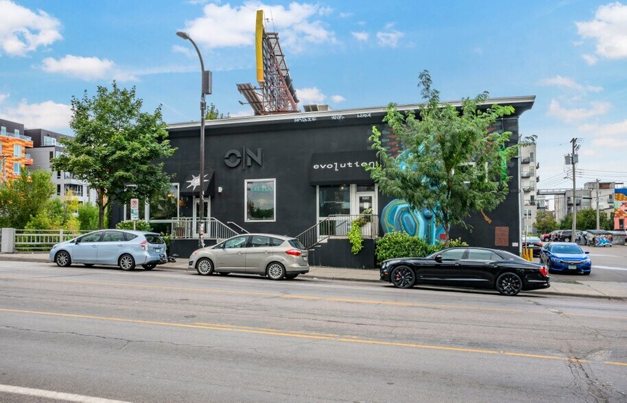 More Photos Of 2836 Lyndale Ave S, Minneapolis Office For Lease