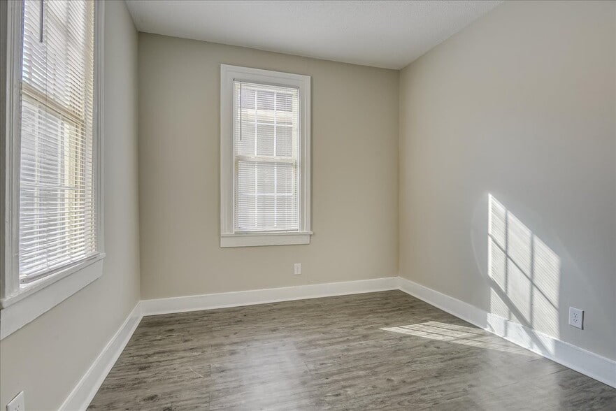 More Photos Of 602-604 3rd St, Augusta Apartments For Sale