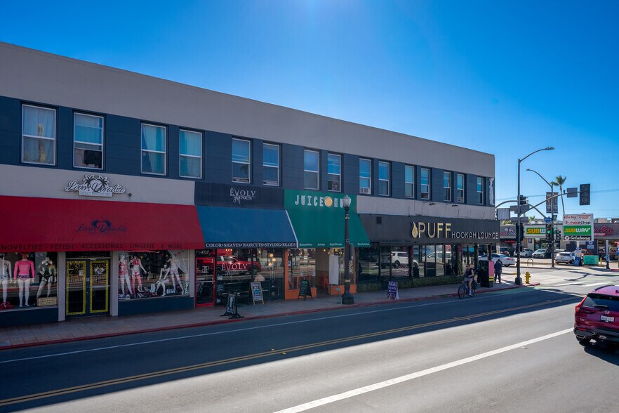 More Photos Of 401-425 University Ave, San Diego Apartments For Lease