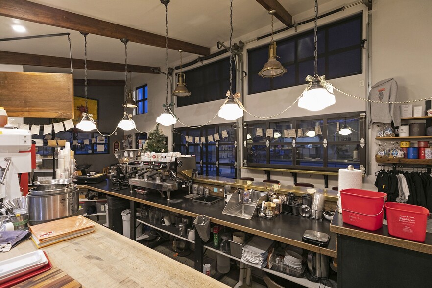 More Photos Of 600 South Ave W, Missoula General Retail For Sale