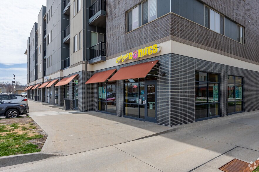 More Photos Of 550 SW 9th St, Des Moines Apartments For Lease