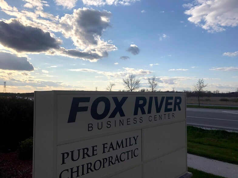 More Photos Of 19265 W Capitol Dr, Brookfield Medical For Lease