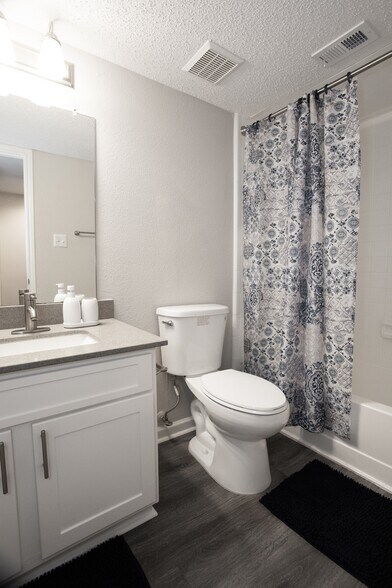 More Photos Of 4328 Duck Creek Dr, Garland Apartments For Sale