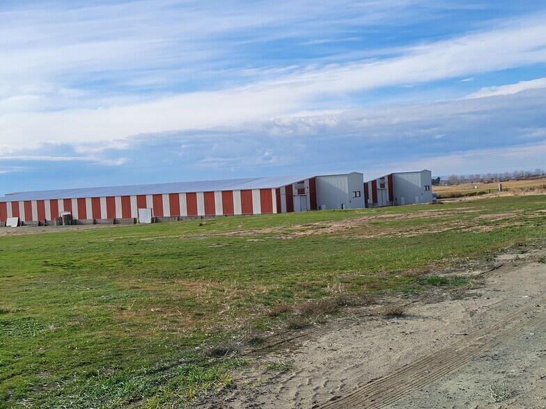 More Photos Of 5441 Us-93, Jerome Warehouse For Sale