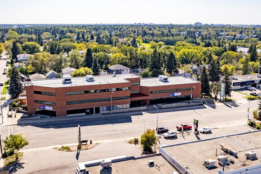More Photos Of 9119 82nd Ave, Edmonton Office For Lease