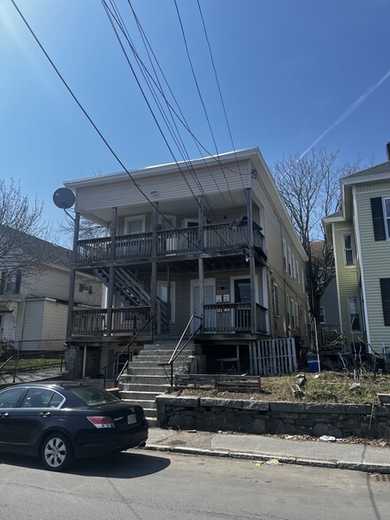 More Photos Of 169 Walker St, Lowell Apartments For Sale