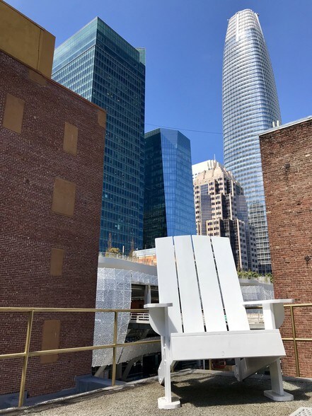 More Photos Of 181 2nd St, San Francisco Loft Creative Space For Lease