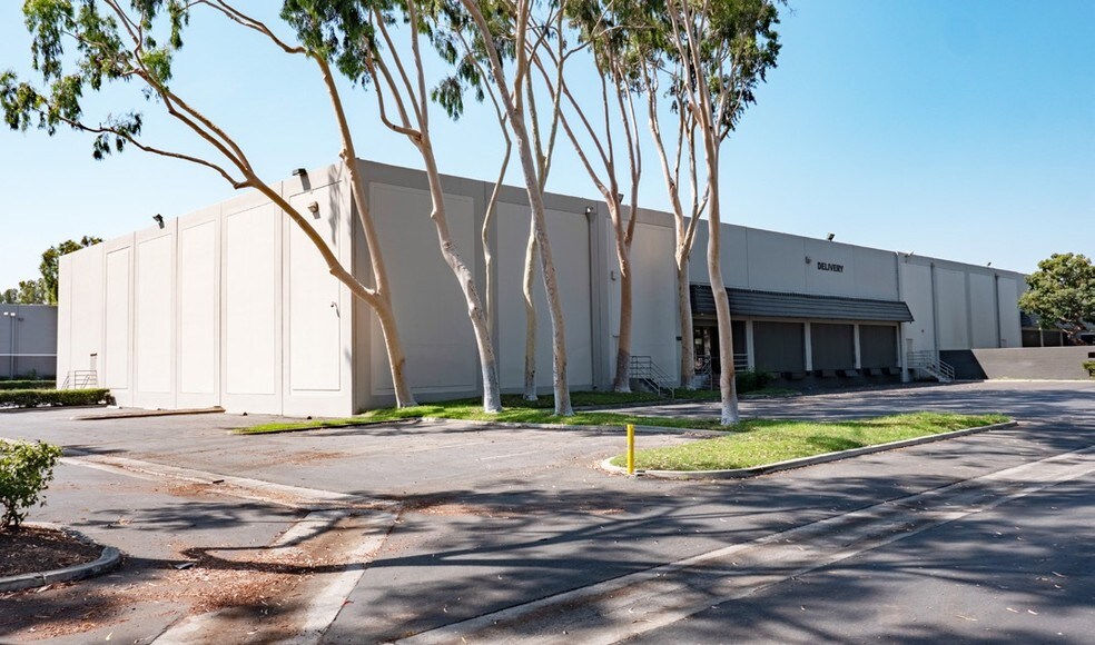 More Photos Of 15905-16107 Commerce Way, Cerritos Distribution For Lease