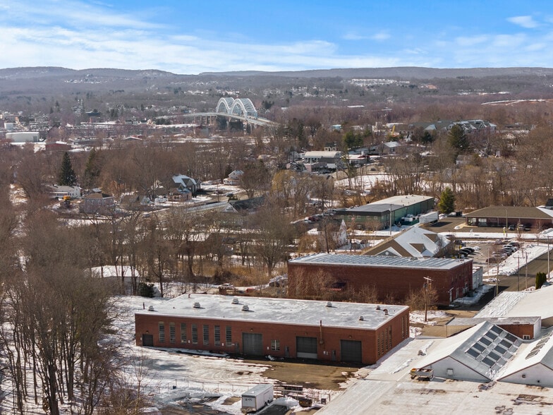 More Photos Of 251 Freestone Ave, Portland Manufacturing For Sale