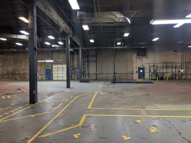 More Photos Of 1351 W Stanford Ave, Englewood Unknown For Lease