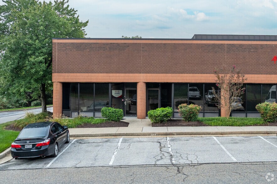 More Photos Of 5024 Campbell Blvd, Baltimore Office For Lease