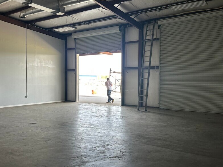 More Photos Of 12630 US-59, Splendora Industrial For Lease