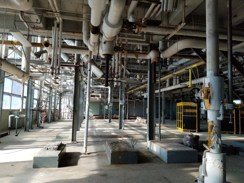 Primary Photo Of 2410 Gillingham Dr, San Antonio General Retail For Sale