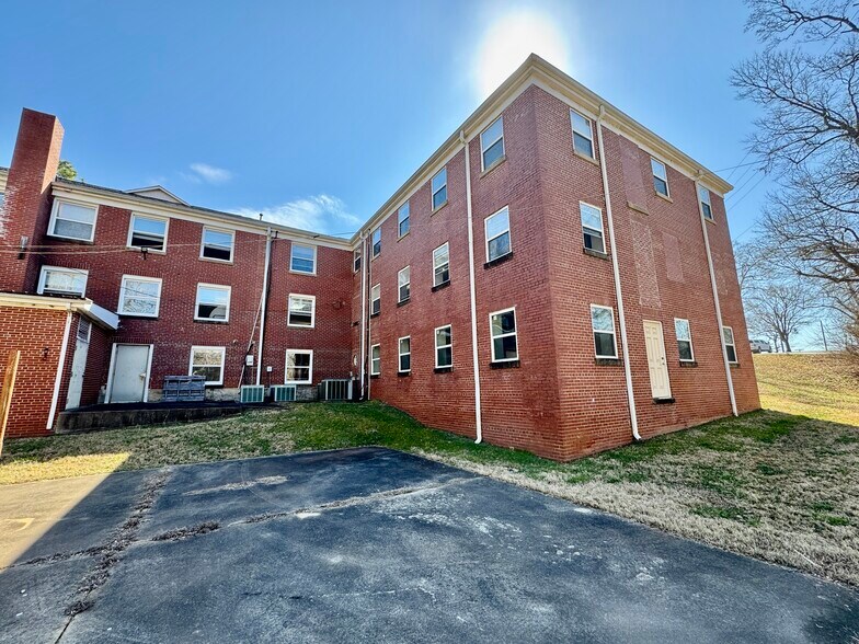 More Photos Of 413 Polkville Rd, Shelby Religious Facility For Sale