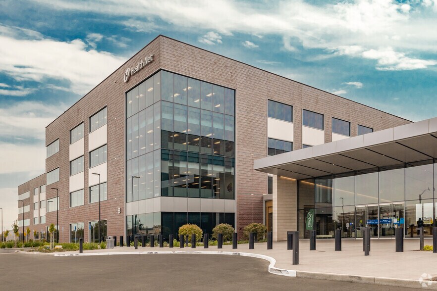 Primary Photo Of 4151 E Commerce Way, Sacramento Office For Lease