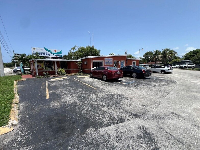 More Photos Of 5720 Hallandale Beach Blvd, West Park Freestanding For Sale