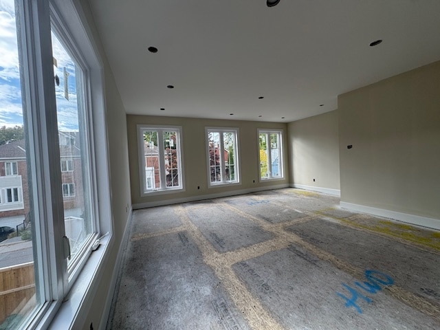 More Photos Of 9 Gwynne Av, Ottawa Apartments For Sale