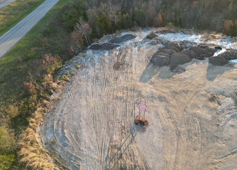 More Photos Of Crews Dr, Saint Clair Land For Lease