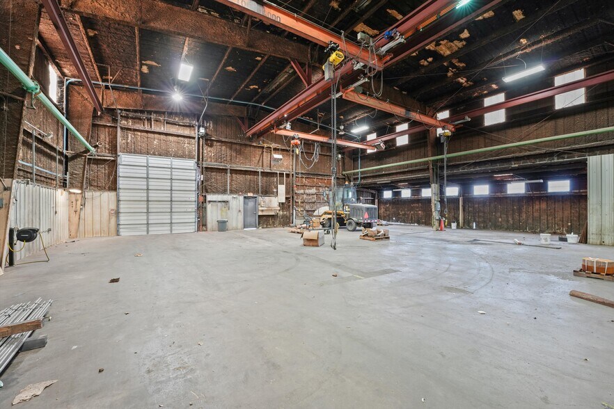 More Photos Of 12602 FM-529, Houston Warehouse For Lease