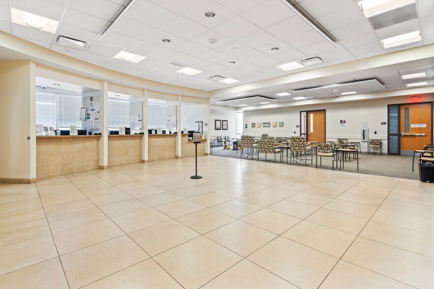 More Photos Of 3003 N 3rd St, Phoenix Medical For Lease