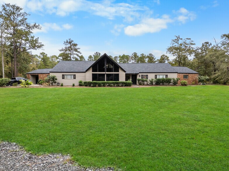More Photos Of 100 Morgan Dr, Jesup Land For Sale