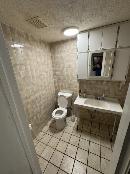 More Photos Of 328 N Ridgewood Ave, Edgewater Office Residential For Sale