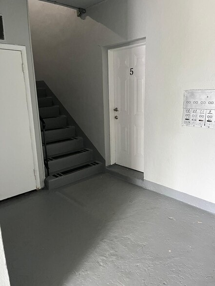 More Photos Of 6727 Indian Creek Dr, Miami Beach Apartments For Lease