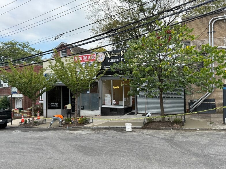 More Photos Of 6050 Riverdale Ave, Bronx Storefront Retail Office For Sale