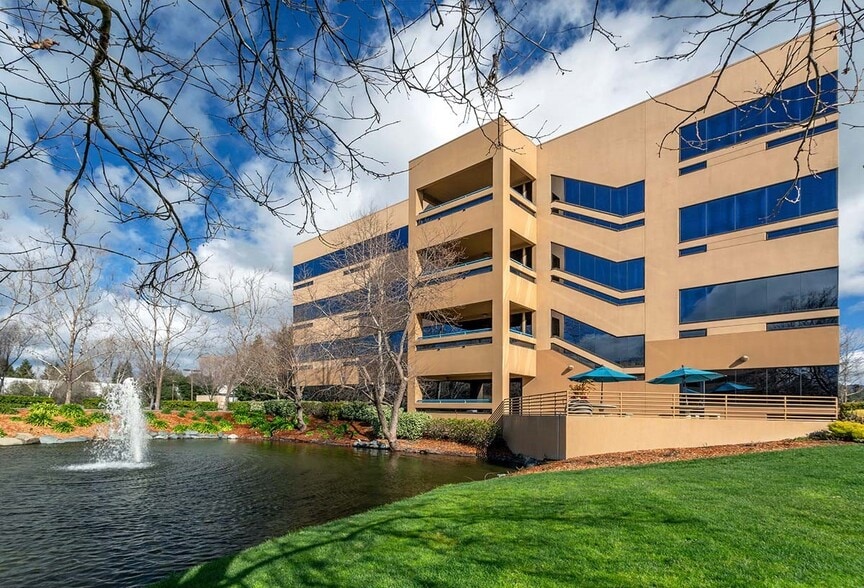 More Photos Of 5341 Old Redwood Hwy, Petaluma Office For Lease