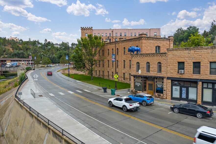 More Photos Of 509 N River St, Hot Springs Restaurant For Sale