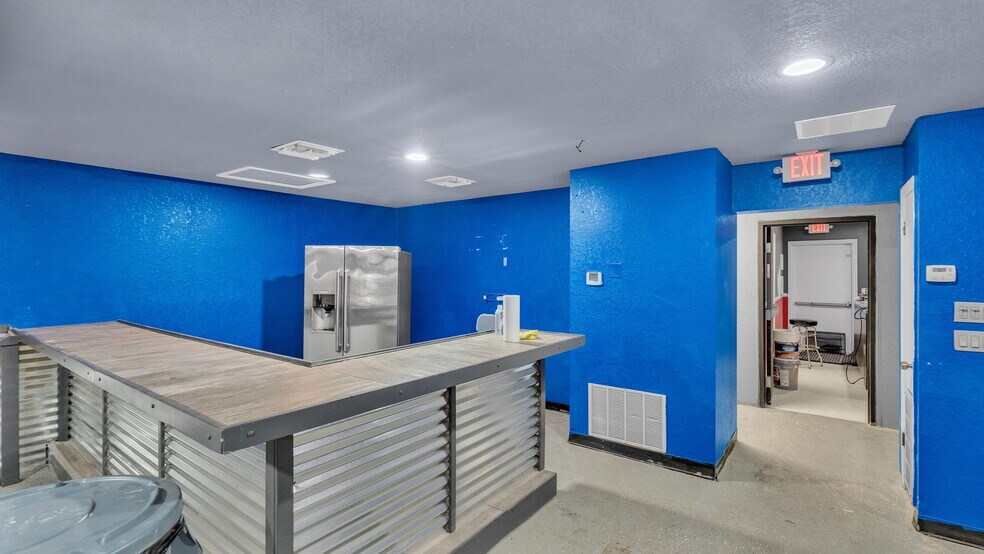 More Photos Of 4314 N Suncoast Blvd, Crystal River Office For Sale