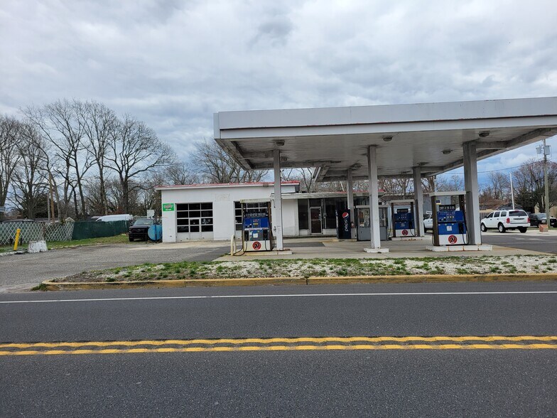 More Photos Of 668 New Rd, Somers Point Service Station For Sale
