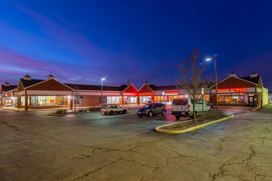 10041056 W Golf Rd, Hoffman Estates, IL 60169 Freestanding For Sale