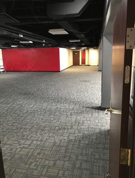 More Photos Of 2601 N 3rd St, Phoenix Medical For Lease