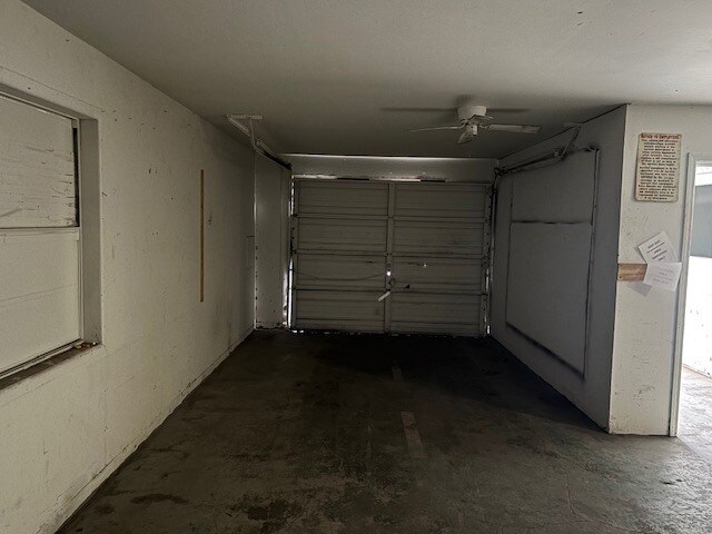 More Photos Of 3617 Commercial Way, Spring Hill Self Storage For Lease