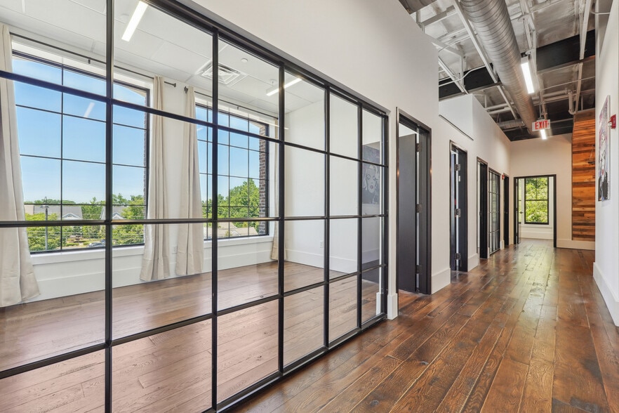 More Photos Of 12655 Birmingham Hwy, Alpharetta Storefront Retail Office For Lease