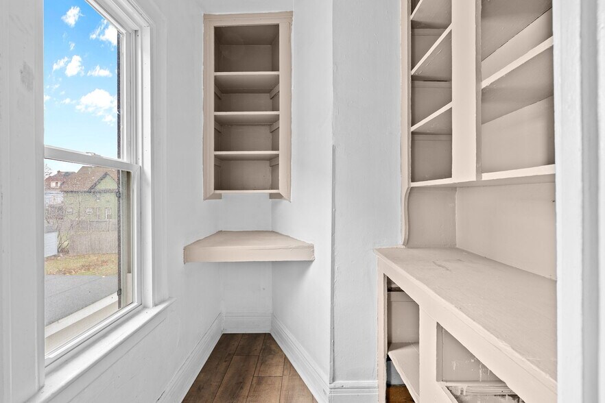 More Photos Of , Buffalo General Retail For Sale