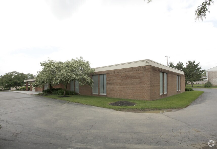 More Photos Of 441 Industrial Mile Rd, Columbus Medical For Sale