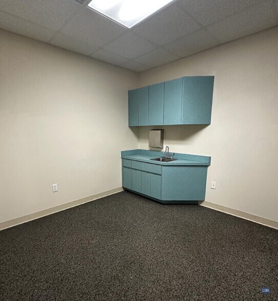 More Photos Of 1281 Florida Ave S, Rockledge Medical For Lease