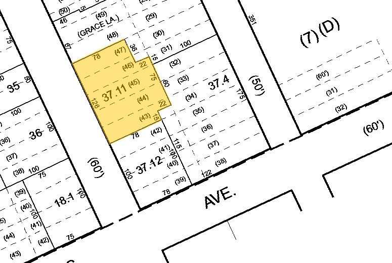 More Photos Of 180 S Travis St, Lindenhurst Self Storage For Sale