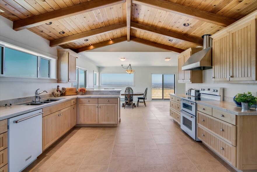 More Photos Of LaSalle Canyon Rd, Lompoc Land For Sale