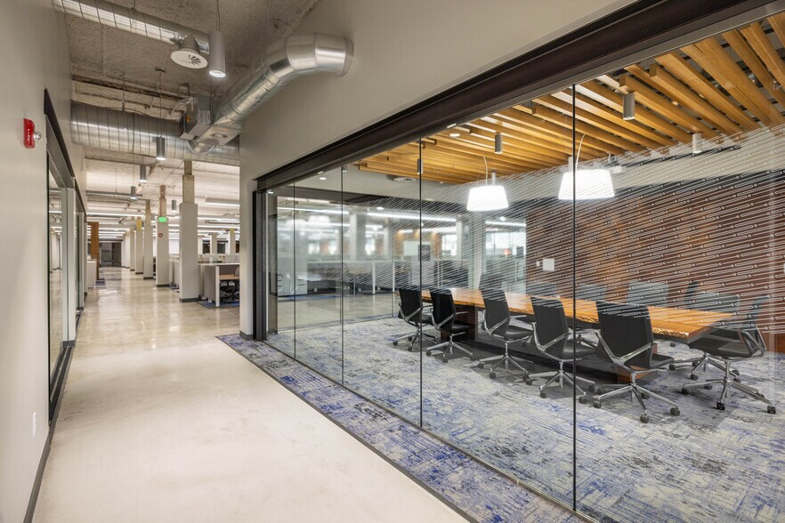 More Photos Of 324 S State St, Salt Lake City Office For Lease