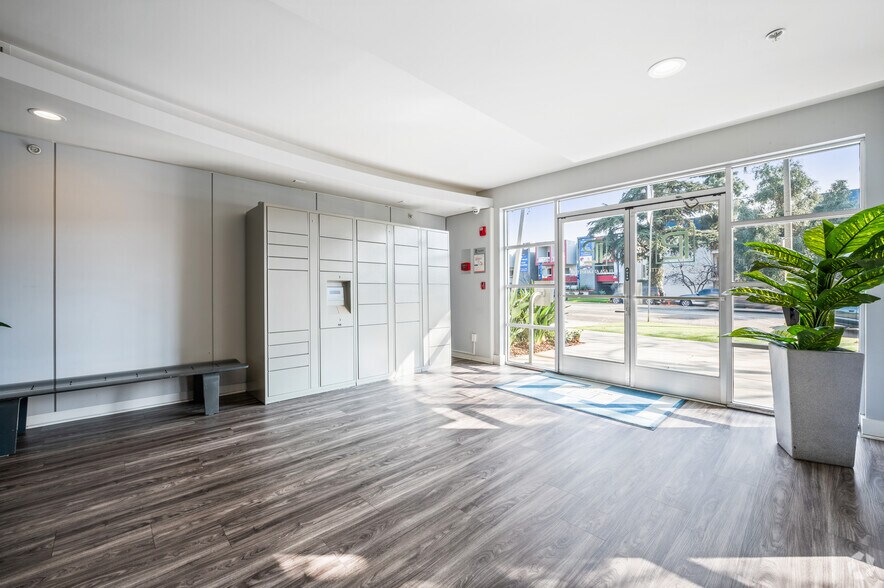 More Photos Of 401 S La Fayette Park Pl, Los Angeles Apartments For Sale