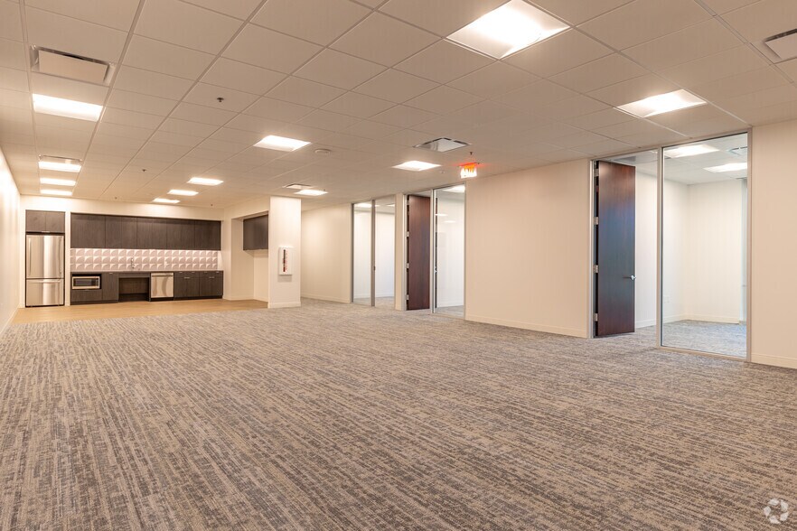 More Photos Of 2600 N Central Expy, Richardson Office For Lease
