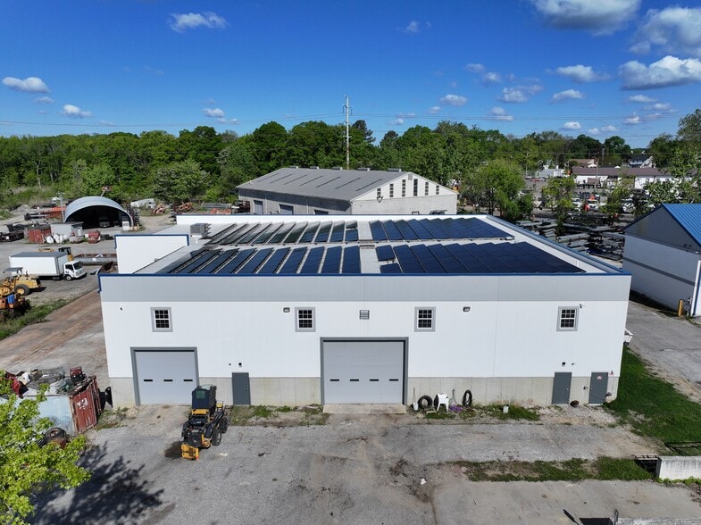 More Photos Of 800 Race Rd, Essex Warehouse For Lease